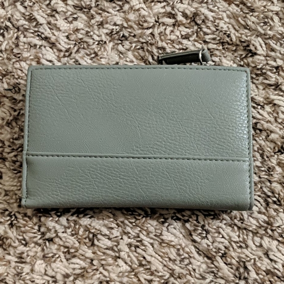 Wallet - Picture 3 of 5